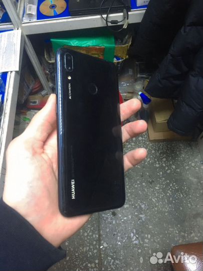 HUAWEI Y7 (2019), 3/32 ГБ