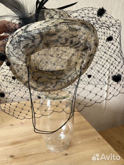 Шляпка из соломки синамей с вуалью+перчатки