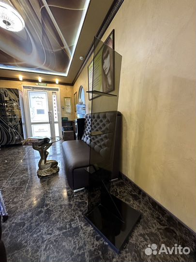 Стойка для журналов