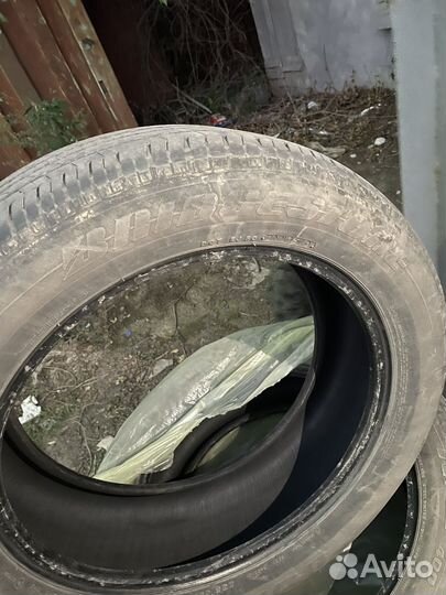 Bridgestone B-RV AQ 235/55 R19