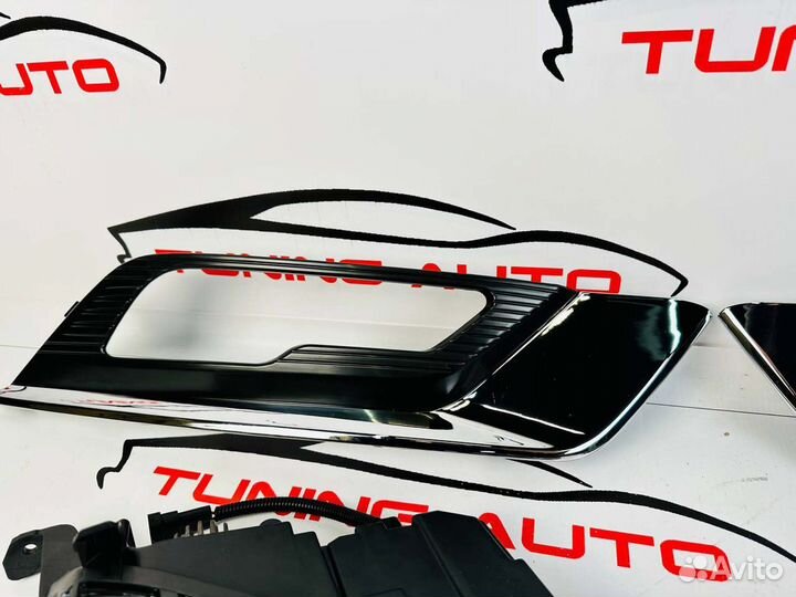 Противотуманные фары Ford Mondeo 5 U4517