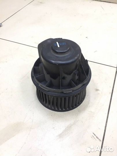 Моторчик отопителя Ford Focus