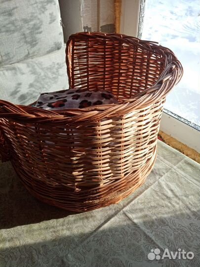 Лежанка для собак и кошек