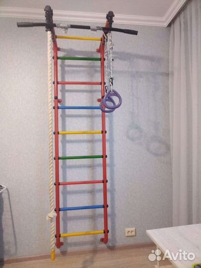 Детская шведская стенка бу с турником