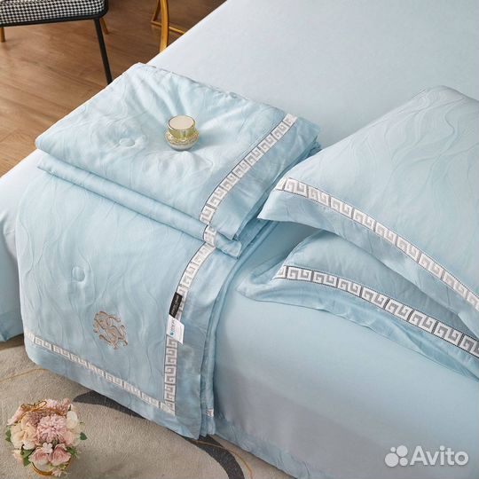 Постельное белье Roberto cavalli tencel одеялом