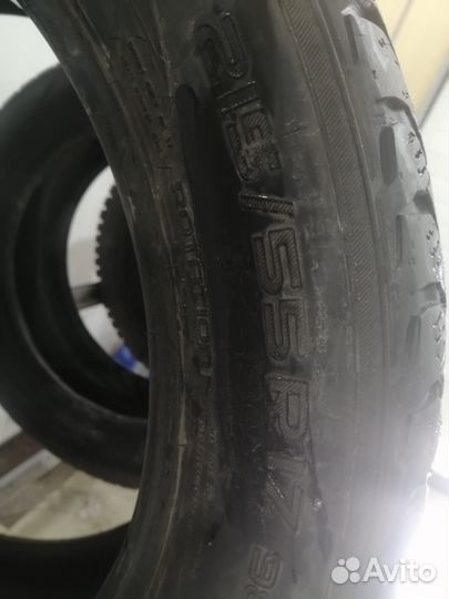 Nokian Tyres Hakkapeliitta R2 215/55 R17