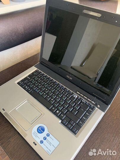 Ноутбук asus z53s