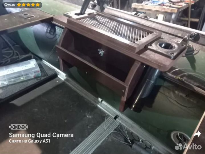 Столик с держателями спиннингов в лодку пвх