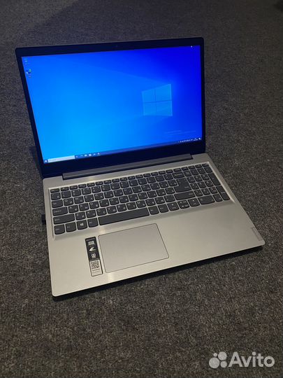 Ноутбук lenovo