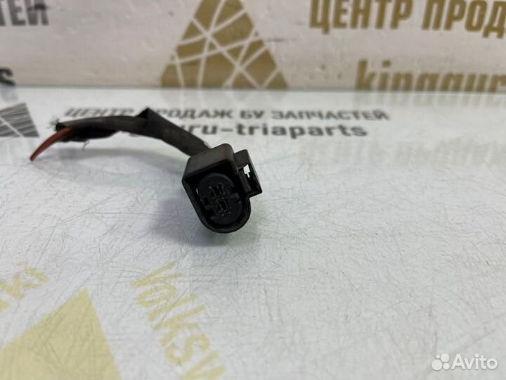 Фишка звукового сигнала Bmw X5 G05 2019-2023