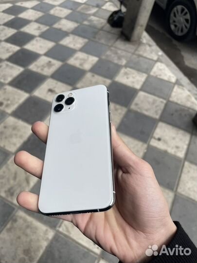 iPhone 11 Pro, 256 ГБ
