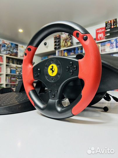 Руль Thrustmaster Ferrari Racing Wheel Red Legend