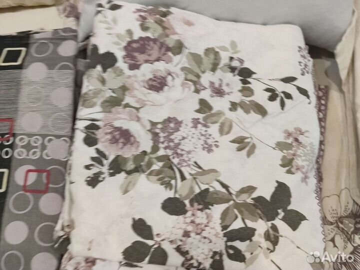 Постельное белье и принадлежности