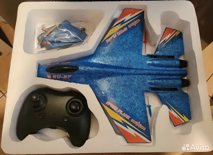 Самолёт на радиоуправлении