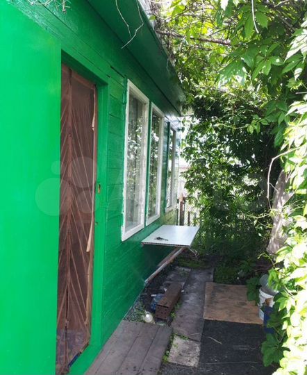 Дача 10 м² на участке 8 сот.