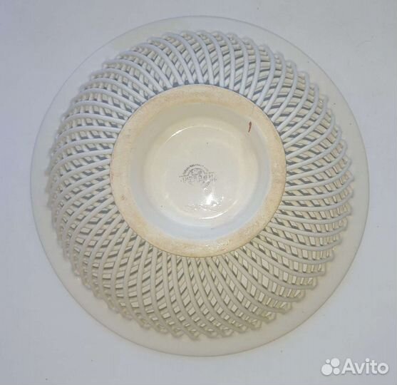 Ваза с плетёным декором,ссср