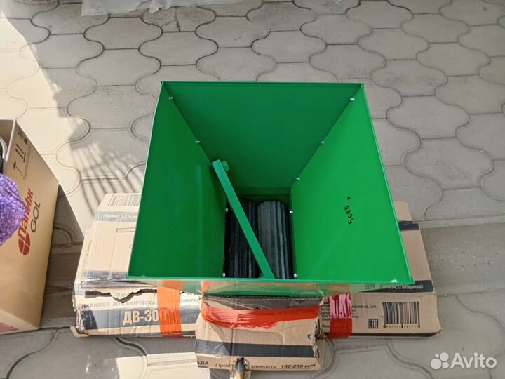 Ручная мялка для винограда