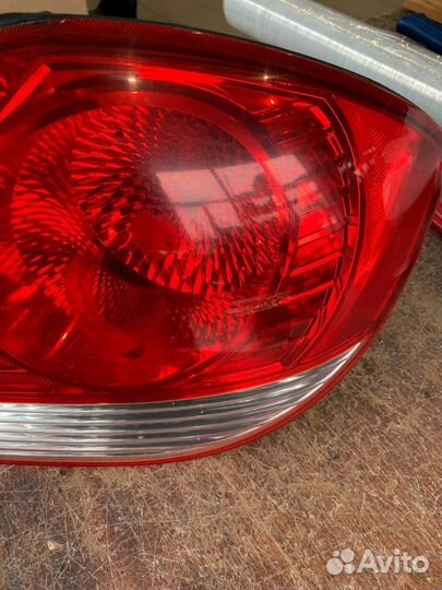 Задний правый фонарь Hyundai Tiburon/Coupe/Tuscani