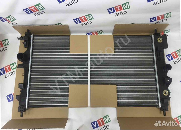 Радиатор opel astra J /chevrolet cruze 1.4-1.6 A/T