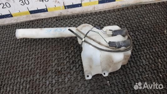 Бачок омывателя suzuki liana 1 (LSE15NL01)