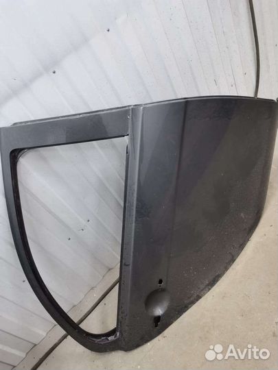 Mitsubishi Lancer 10 задняя правая дверь