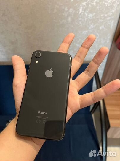 iPhone Xr, 64 ГБ