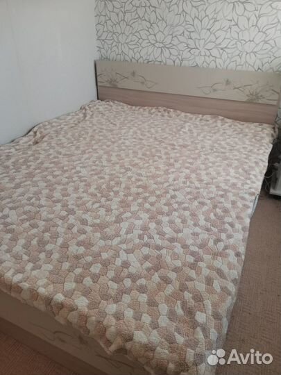 Продам кровать бу. Без матраса