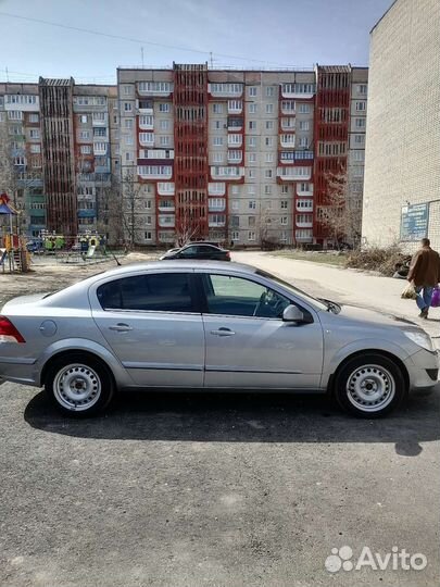 Opel Astra 1.6 МТ, 2010, 160 000 км