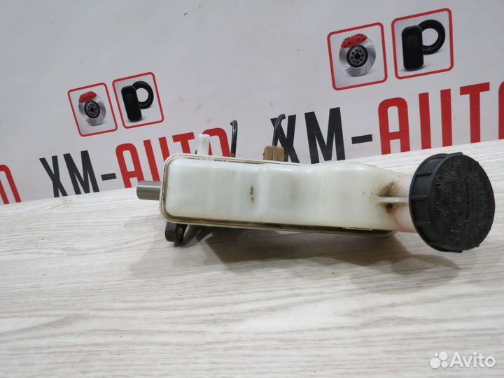 Главный тормозной цилиндр Kia Rio 3