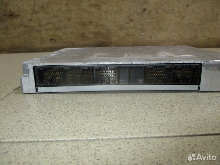 Блок управления двигателем Toyota Estima