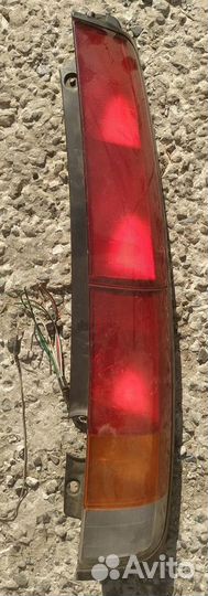 Фонарь задний правый Toyota Noah CR40-50