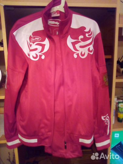 Спортивный костюм