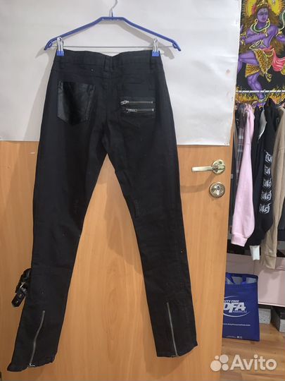 Джинсы женские