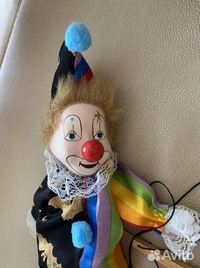 Кукла марионетка клоун