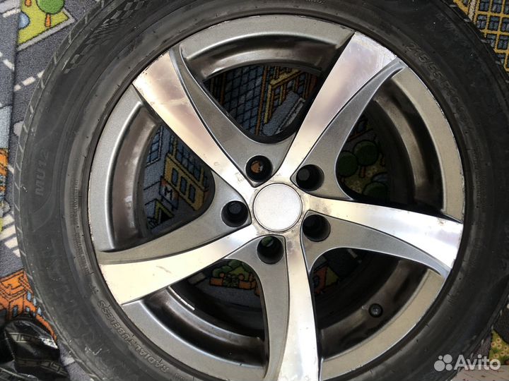 Диски с резиной на Шевроле Круз