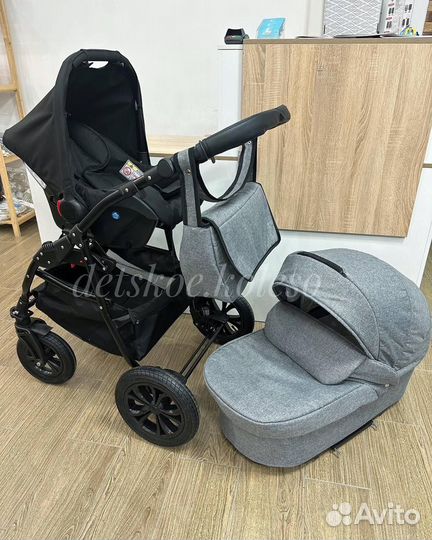Коляска 2в1 для новорожденных на надувных колесах