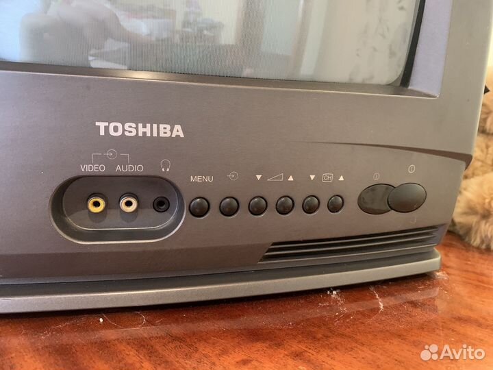 Телевизор бу toshiba