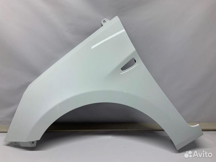 Крыло переднее левое Solaris белое