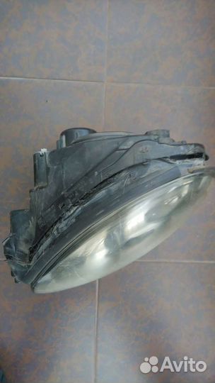 Субару импреза врх 2001год фара в разбор