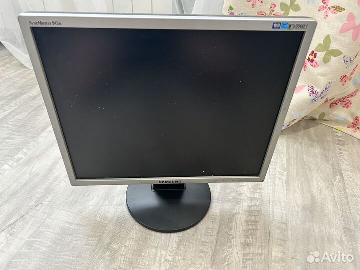 Монитор Samsung 19 дюймов 943N