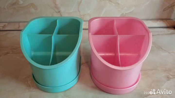 Разная кухонная утварь