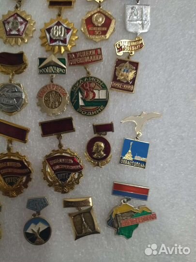 Знаки и значки СССР