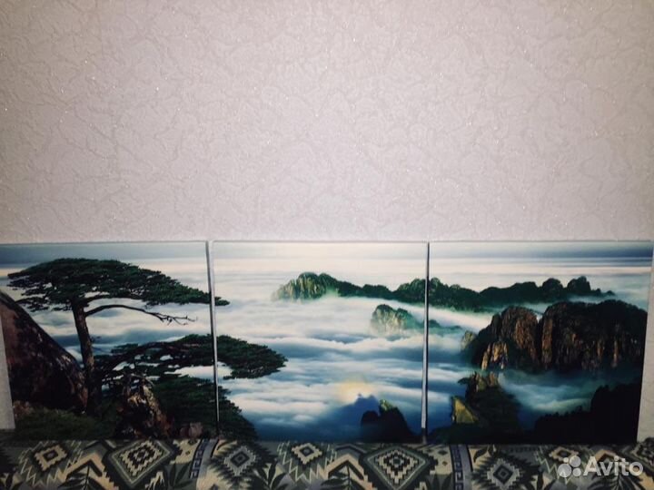 Картина на стену в каркасе по три штуки размер 40*