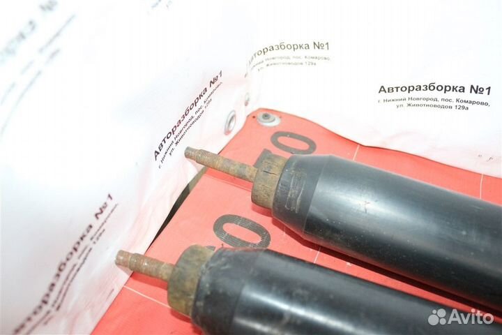 Амортизатор подвески передний Toyota 4Runner N130