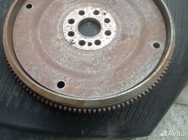 Маховик под АКПП. Nissan x trail t31 m9r