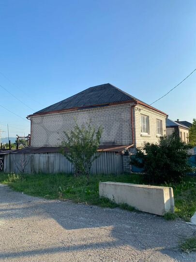 Дом 131 м² на участке 8 сот.