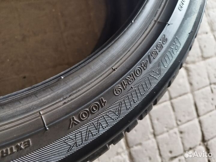 Firestone Roadhawk 255/40 R19