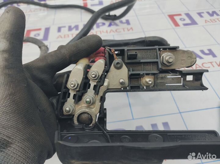 Провод аккумулятора плюсовой Audi A6 (С6) 4F097122