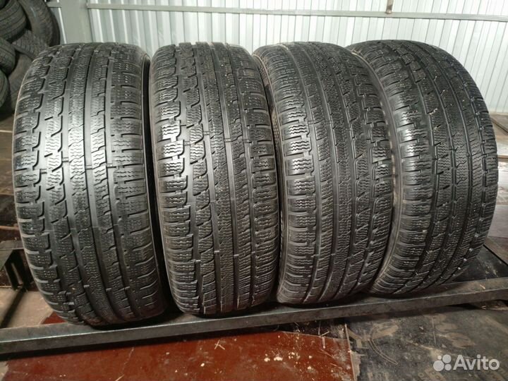 Kumho WinterCraft KW27 215/55 R17 98V