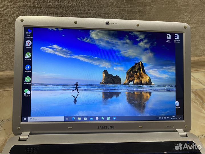 Ноутбук samsung r528